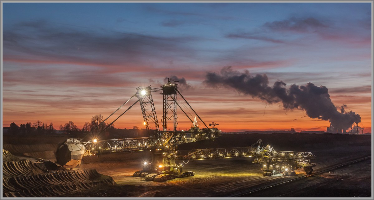 Sonnenuntergang im Tagebau Inden