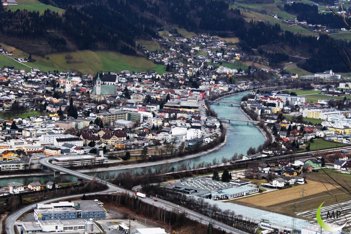 SCHWAZ