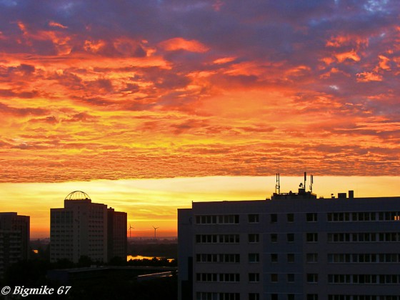 Der Himmel brennt