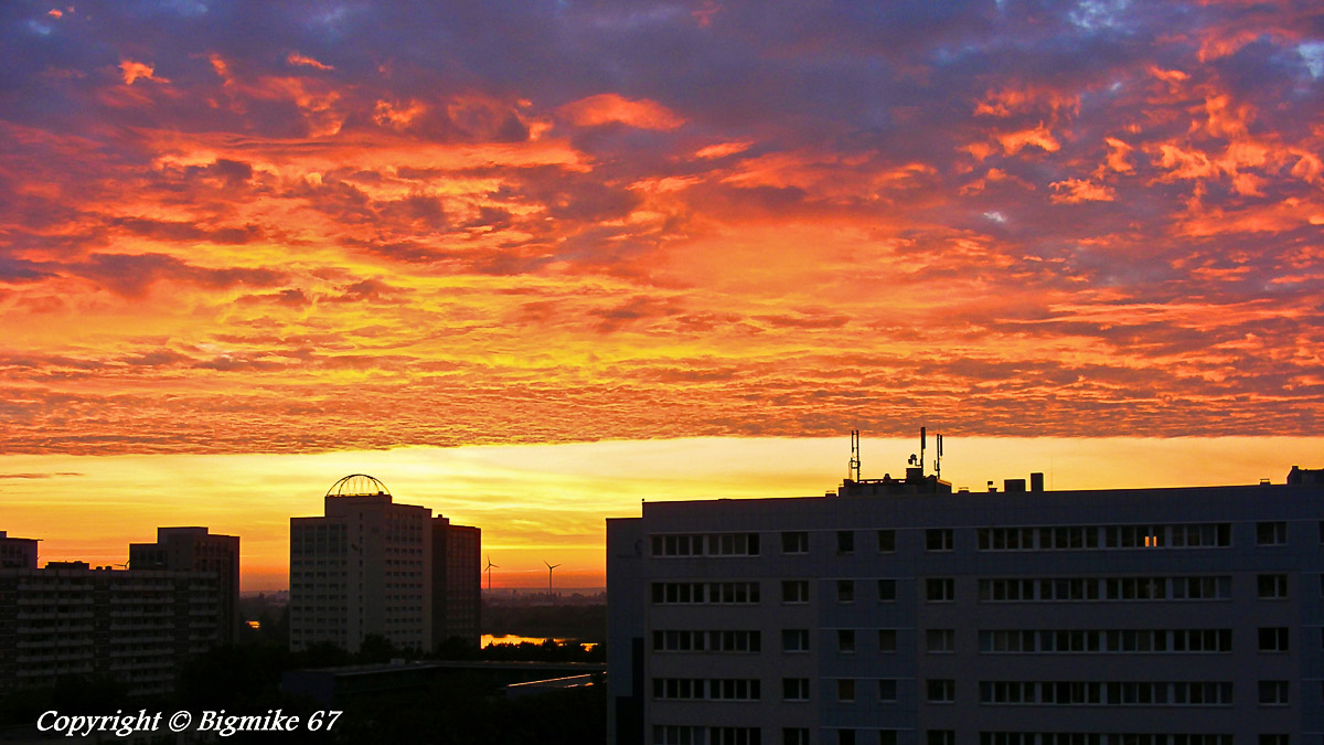 Der Himmel brennt